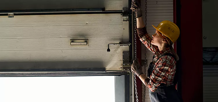 Addressing Common Garage Door Stoppage Issues in Nacogdoches, TX